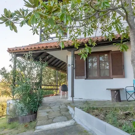 Sea View Apartment *