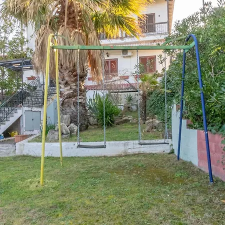 Apartment Sea View Nea Poteidaia